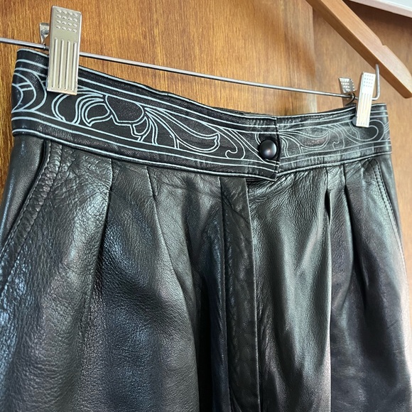 LEONARD STUDIO Paris Black Leather Pants w Design at Waist Sz S - Picture 2 of 6